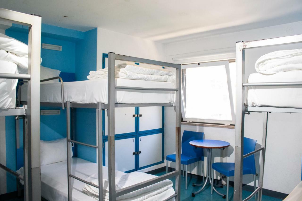 Bed in 6-Bed Female Dormitory Room,830826119:JPEG